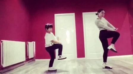 基本舞步教学视频,跟随教学视频轻松掌握基本舞步